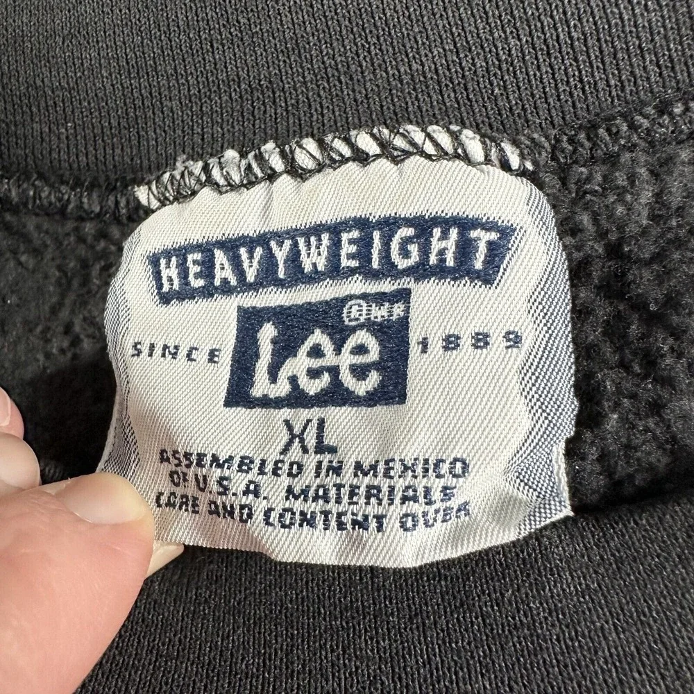 Vintage Lee Heavyweight Crewneck Sweater Mens XL Black Baggy Faded Embroidered‎